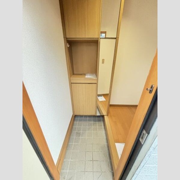 エトアール文庫 玄関