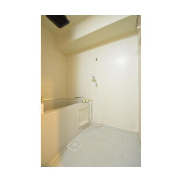 ヴォーヌング習志野台504号室 お風呂