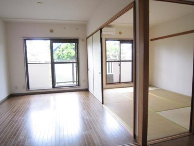 ベルデュール湘南太平台 リビング