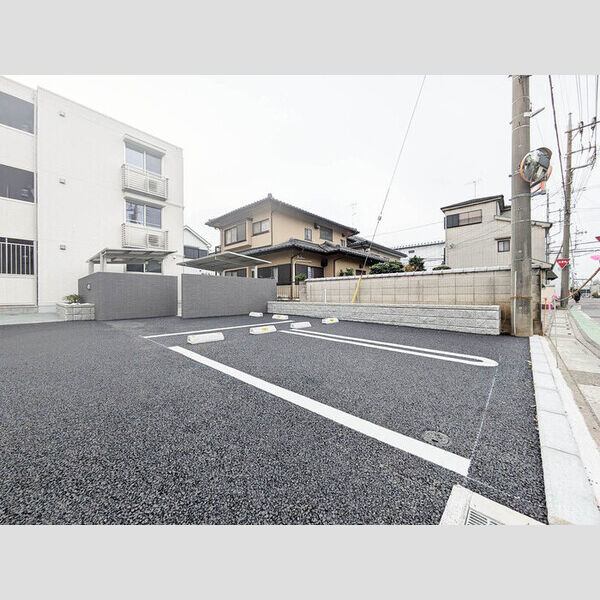 ヴィアレット　Ⅷ201号室 駐車場