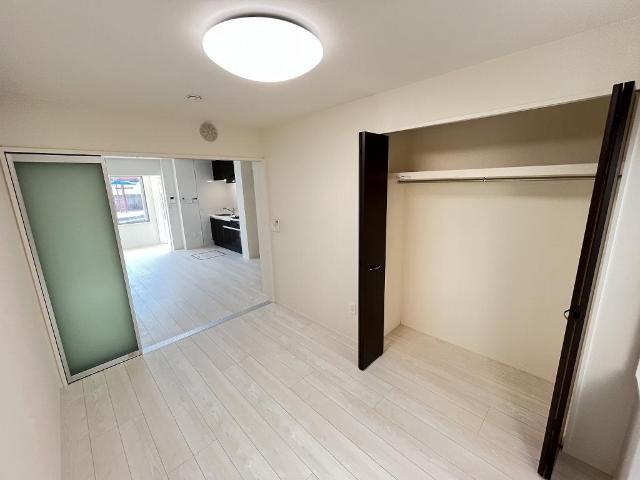 レオン106号室 洋室