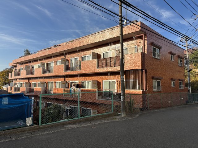 シャンポール妙蓮寺 外観