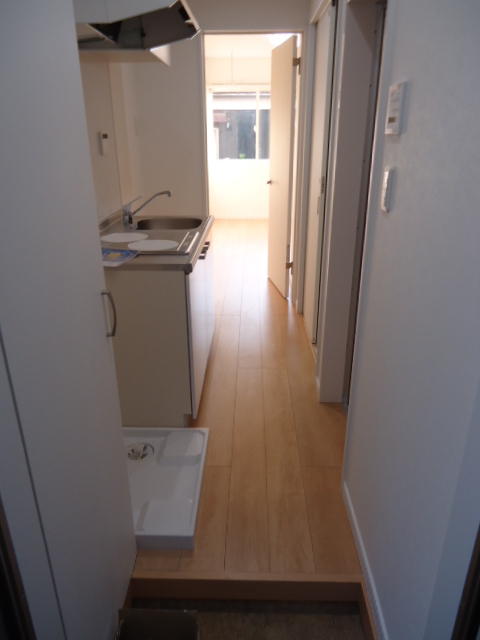 ル・ボヌール0102号室 リビング