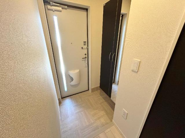 ルナフォーリア201号室 玄関