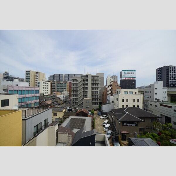 プライムメゾン亀戸603号室 バルコニーの眺望です☆