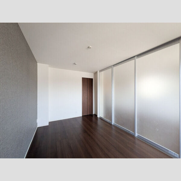 エクセレント ヒルズ303号室 洋室