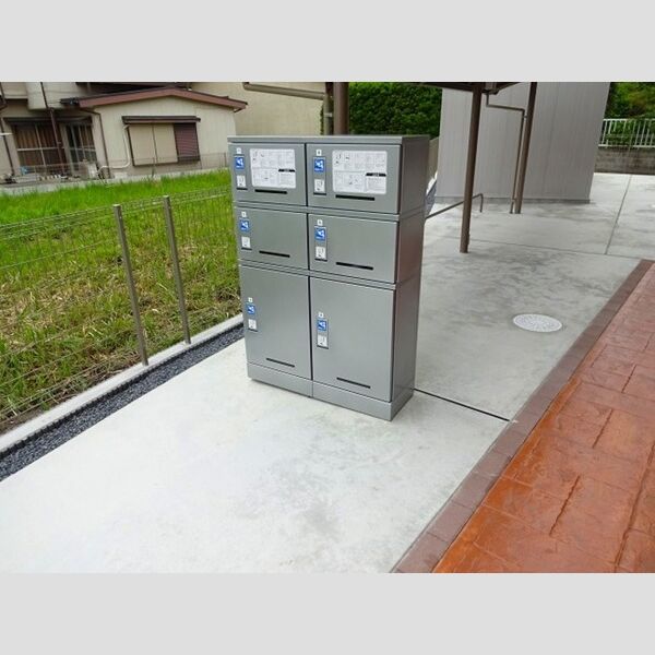 グラナータ 宅配BOX