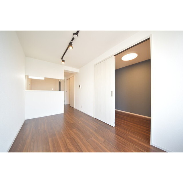 センプリーチェ西日暮里 内観