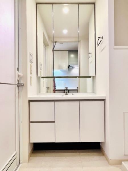 Ｂｒｉｌｌｉａ　ｉｓｔ　三軒茶屋　アイビーテラス 洗面