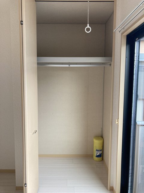 ヴィラ　サンライズ 収納