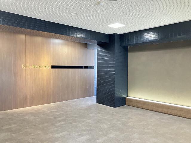 ラフィネ幕張本郷 エントランス