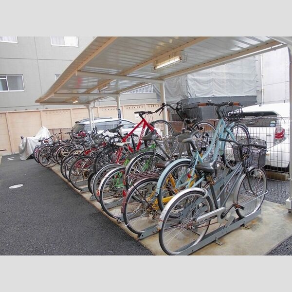 D-Room Stay 両国 駐輪場