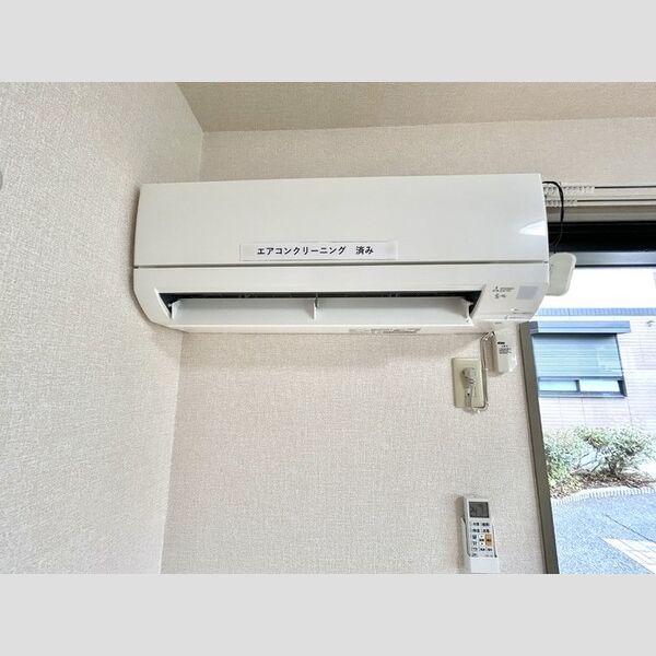 クレールフォンテⅡ103号室 エアコン