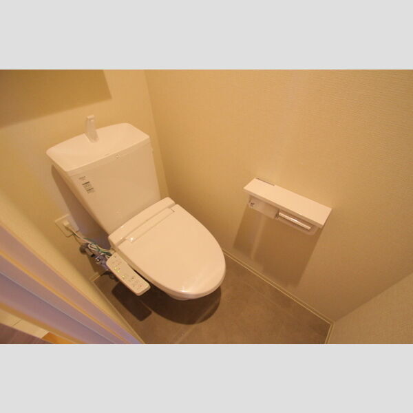 ホウエイコート秋葉原0906号室 トイレ