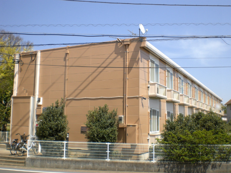 レオパレスにれの木の外観画像