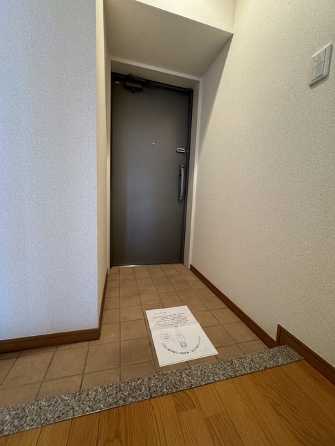 エルフレア三鷹0705号室 玄関