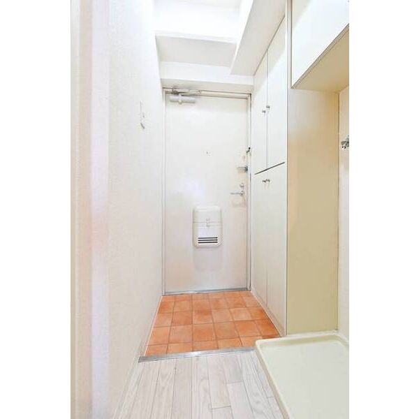 メゾン・ド・セレーブル 玄関