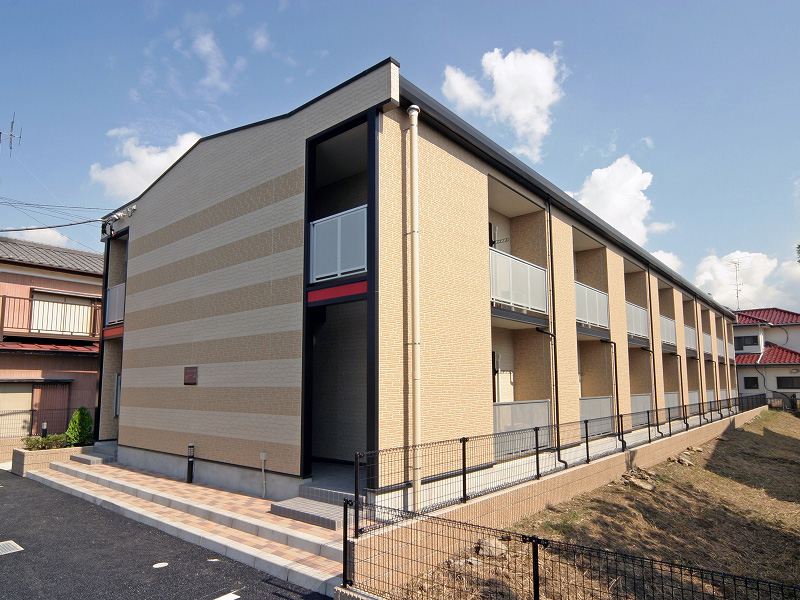 レオパレスフルーハイツの外観画像