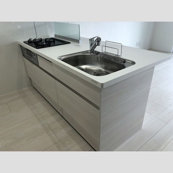 ラ・ベレッツァ　フェリオ307号室 カウンターキッチン　浄水器付き　カートリッジ別売り