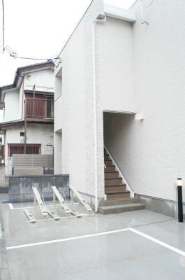 リブリ・ノア エントランス