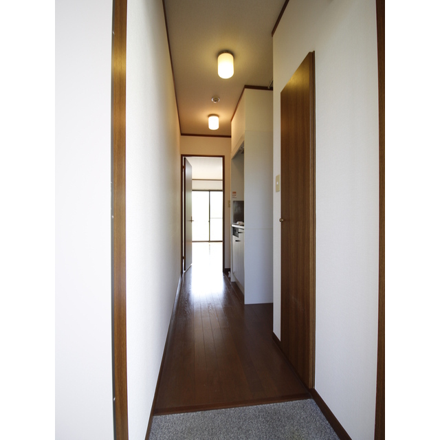 アムール エチゴ104号室 玄関