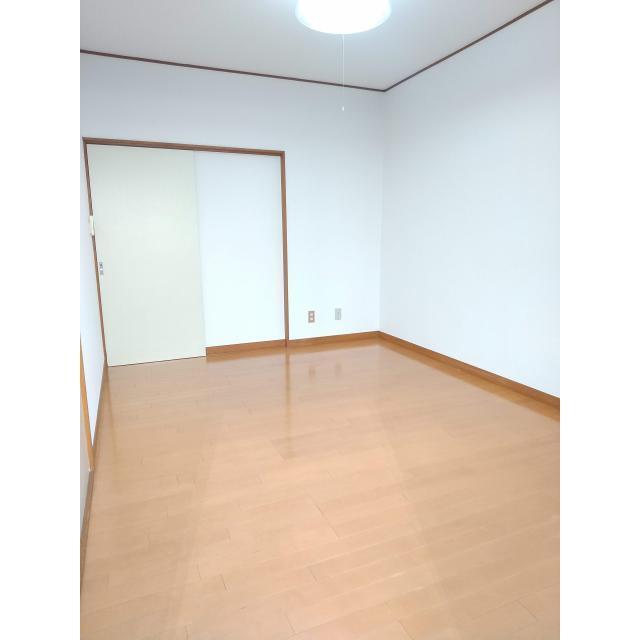 メゾン葵 リビング