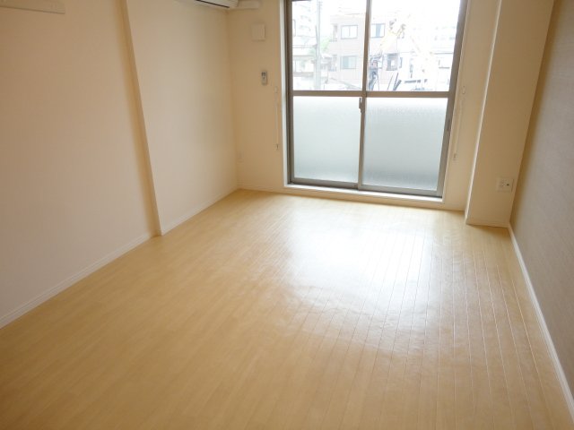 Ｐｒｉｍｅ　Ｃｏｕｒｔ・川口（プライムコート・川口） 洋室（９.２帖）