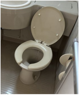 スカイハイツ203号室 トイレ