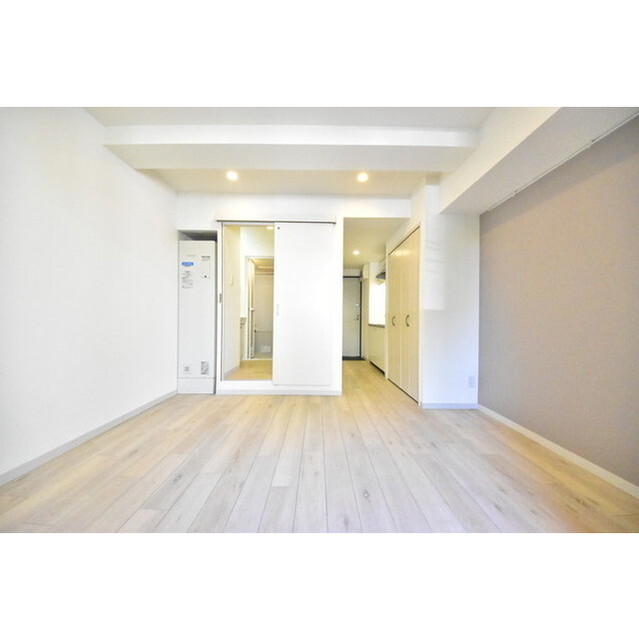 エフパークレジデンス妙蓮寺0102号室 内観