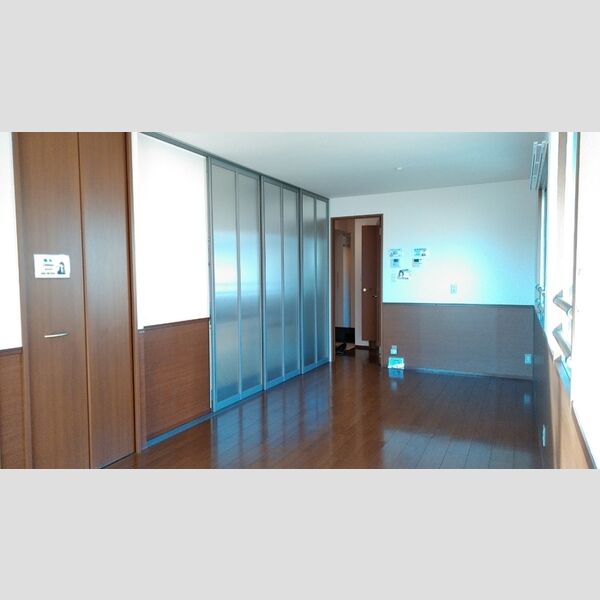 ソフィアジョウエイ リビング