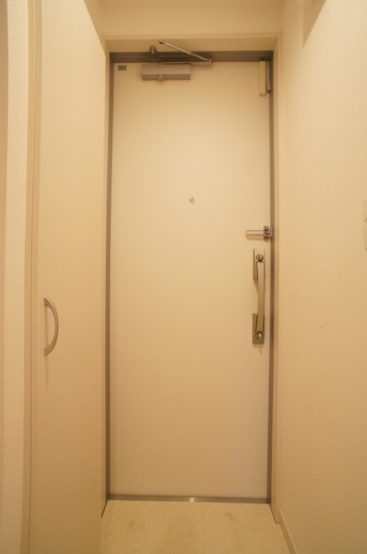 リブリ・美音 玄関