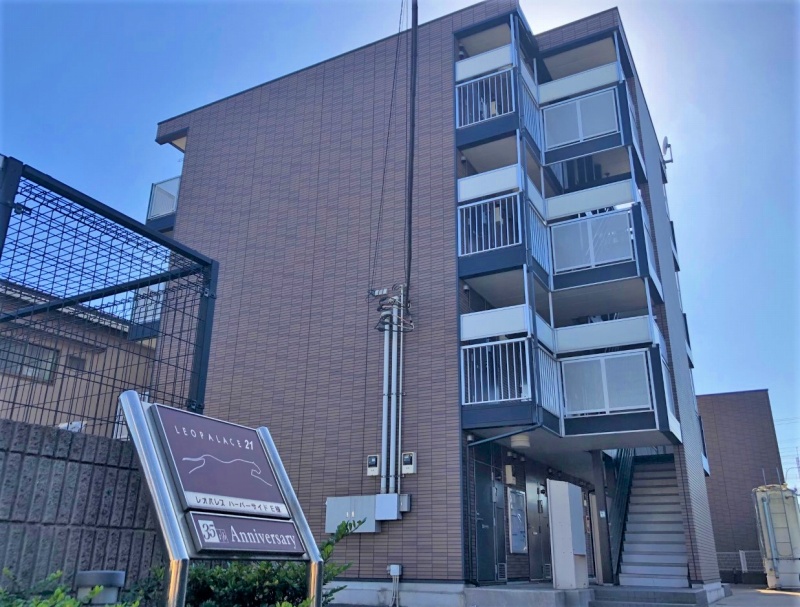 レオパレスハーバーサイドＥ棟の外観画像