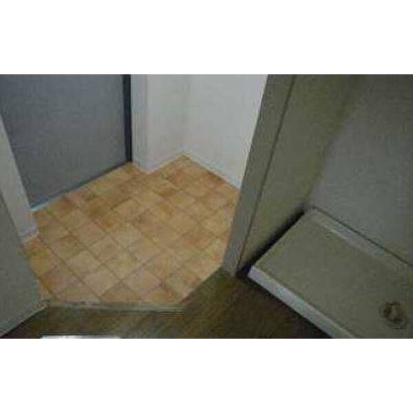 サンガ高輪 玄関