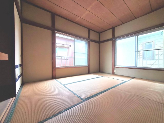 安行領根岸戸建 内観