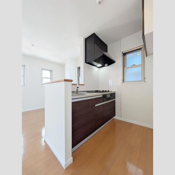 Alivis船橋East.WestWest0502号室 キッチン