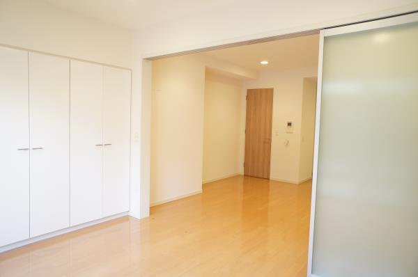 Ｂｒｉｌｌｉａ　ｉｓｔ　三軒茶屋　ブラッサムテラス1階 リビング