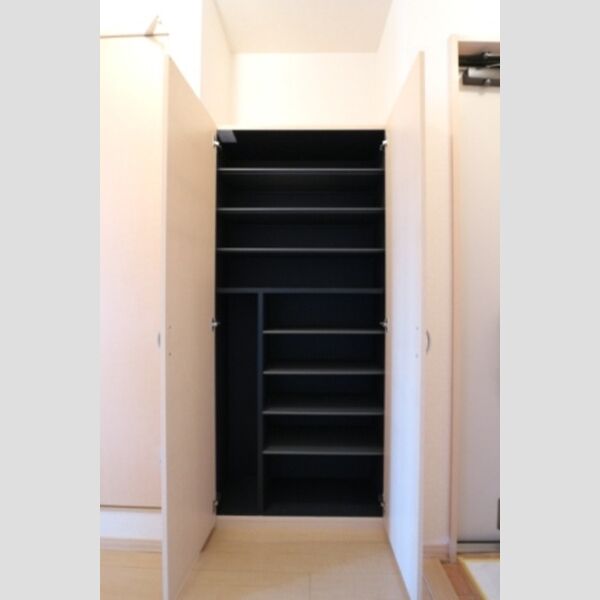 セゾン シューズボックス