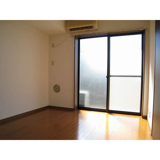 アムール星野103号室 リビング