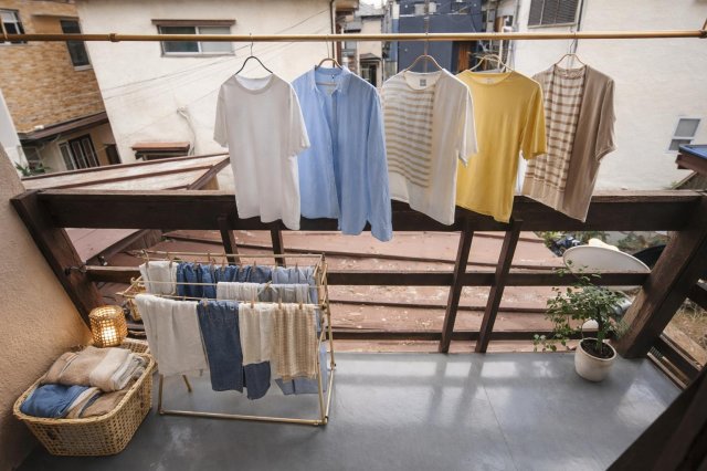柏市南逆井戸建 2階バルコニー。南向き洗濯物に快適。（イメージ）