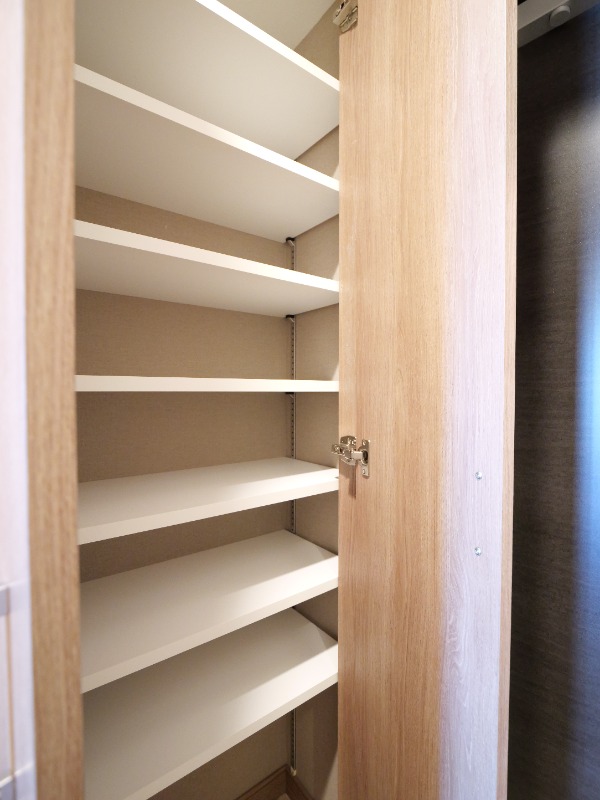 プレジオ川口ASIAN7階 玄関