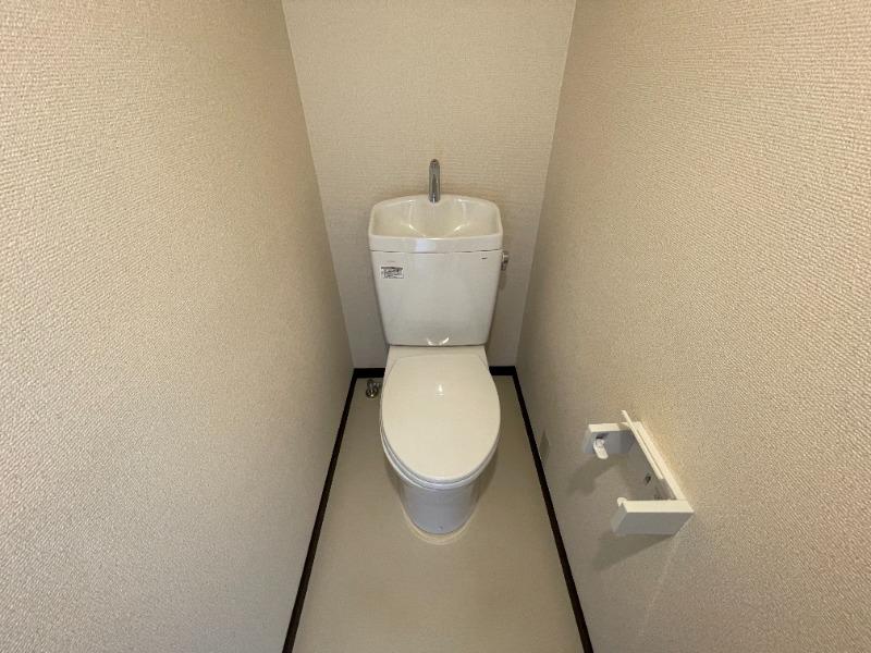 ルミエール岡村 トイレ