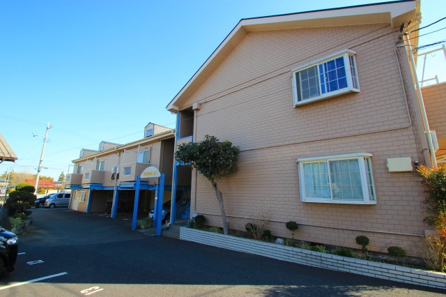 パスパレス　エイ1階 外観