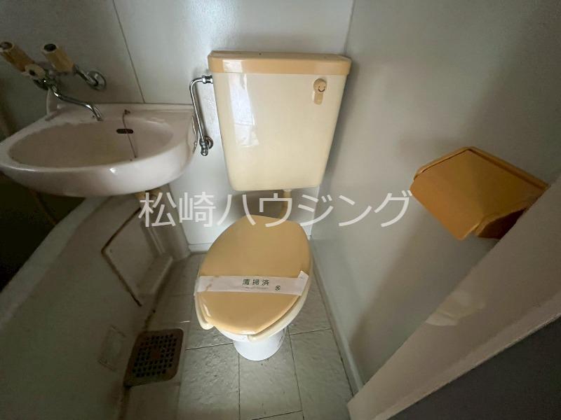 ユングハイム2階 トイレ