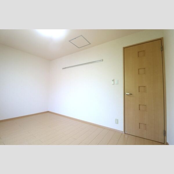 メゾンベール末広202号室 洋室6.75帖