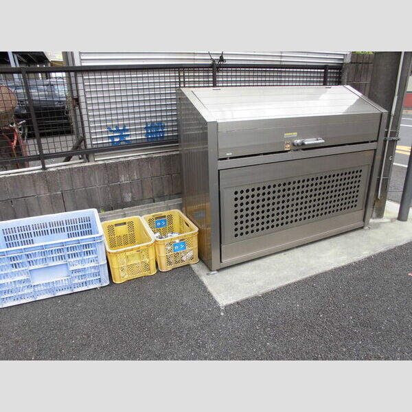 ラ・メール201号室 入居者専用ゴミ置き場