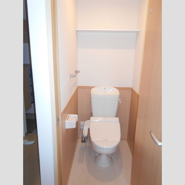 セータ サクラーレ トイレ