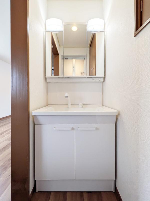 グローヴハウスNORTH棟1階 トイレ