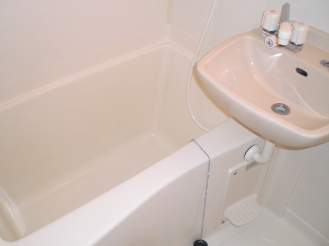 レオパレスしんでん中山 お風呂