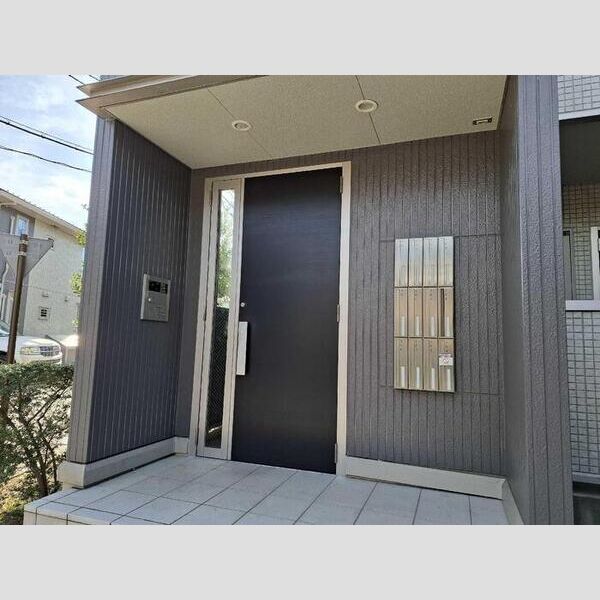 コモレビ大蔵　E304号室 エントランス