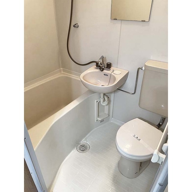 シルクハイツ103号室 トイレ